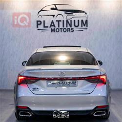 تويوتا أفالون